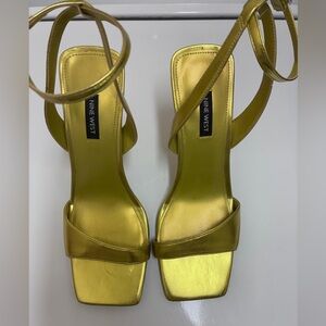 Nine West Metallic Gold and Pink Colorblock Ankle strap Heels